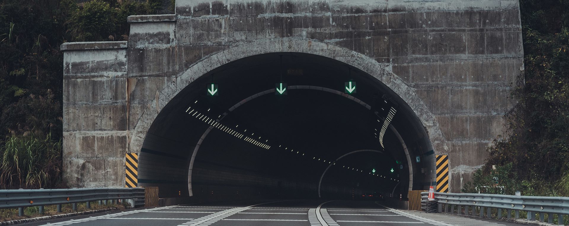 山嶺隧道
